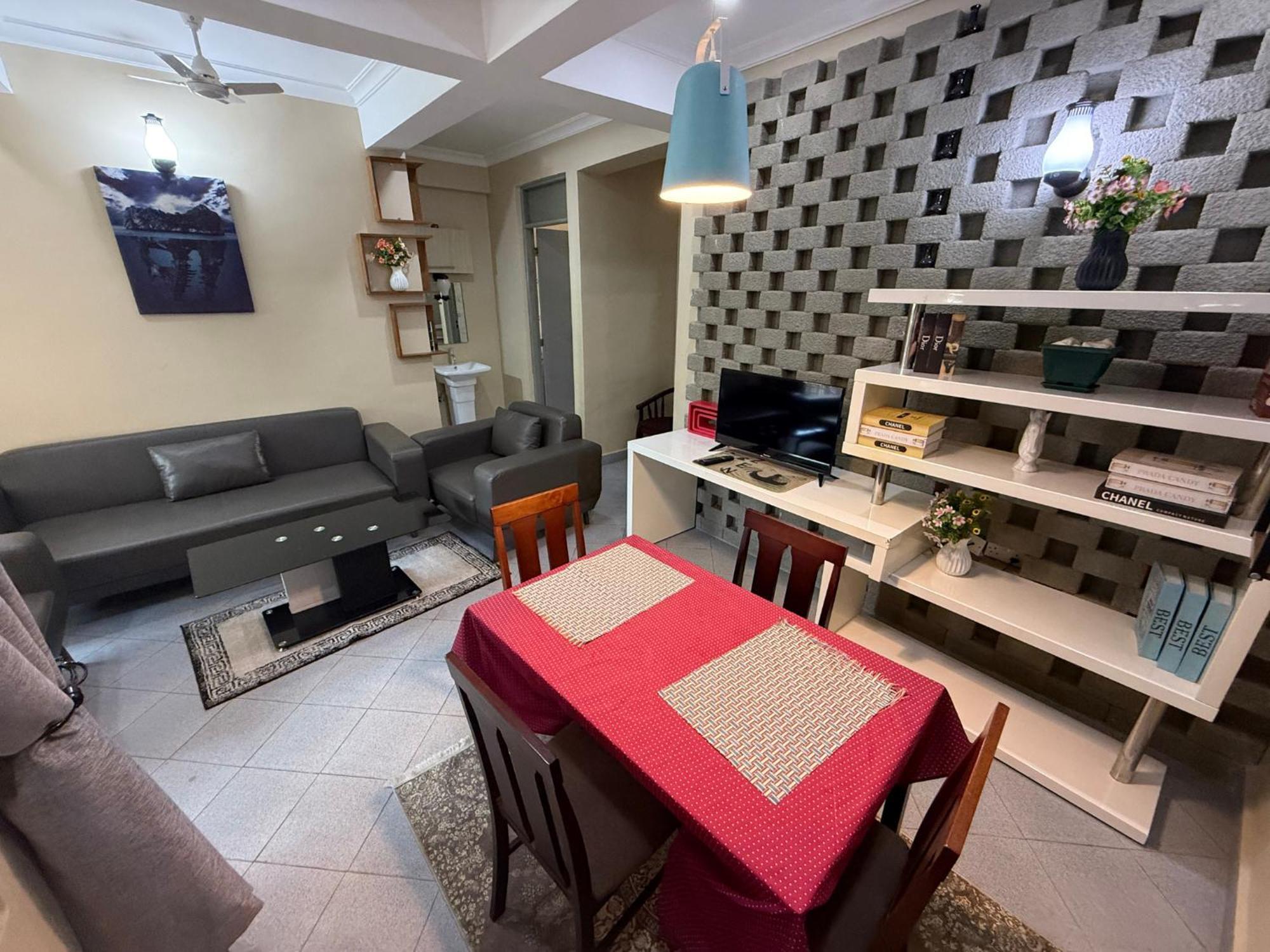 Kingdom Apartments 姆万扎 外观 照片